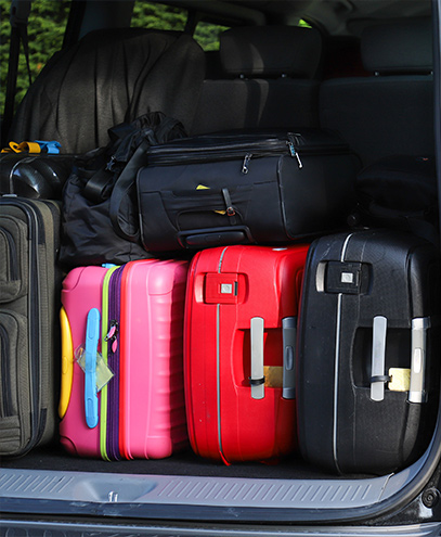 Our transportation and luggage concierge services will have you moving about the town as easily as possible.