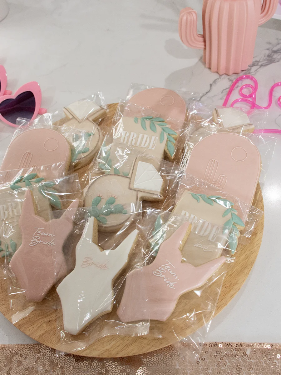 Boho Bach Table Decor Setup