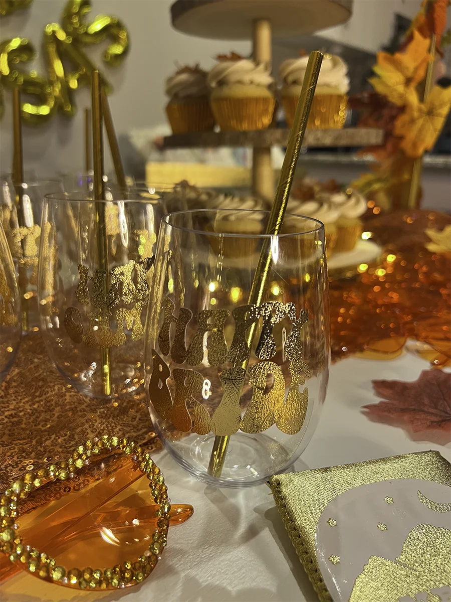 Scottsdale Before The Veil Table Decor Setup